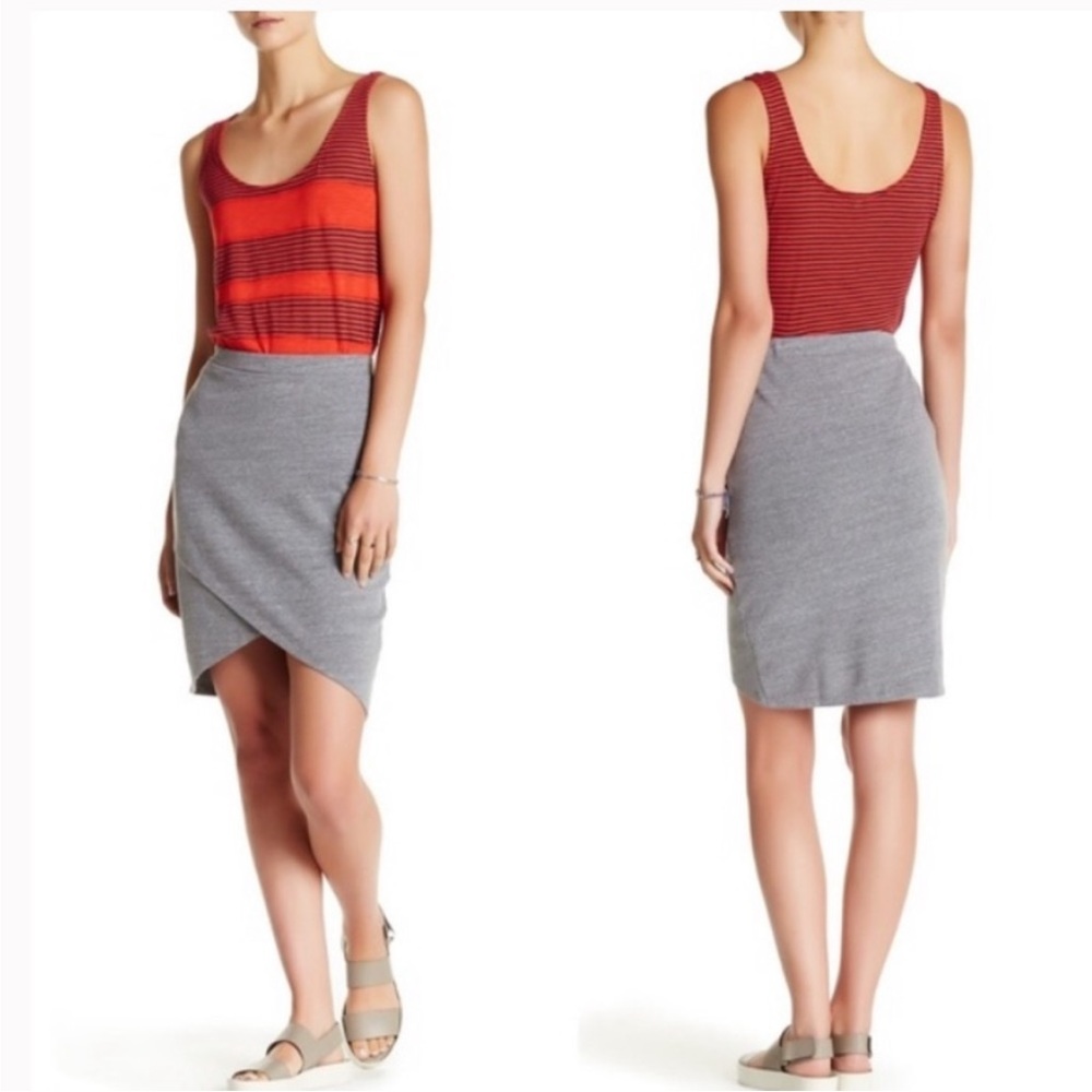 Splendid Tulip Hem Heathered Grey Skirt Size Small